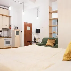 Tourist House - Fringe - Self Check-in Apartment